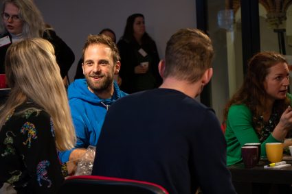 Samenwerken Samenwerken met andere jongerenwerkers